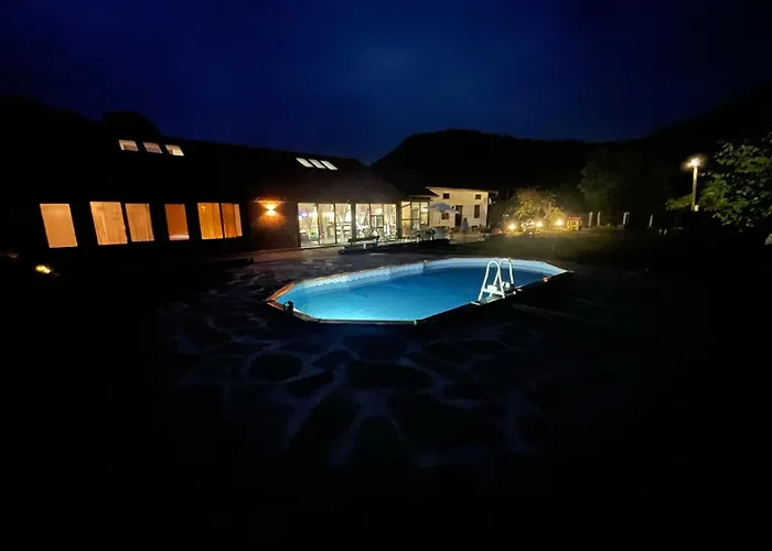 Feriehus дворъ Skandaloto